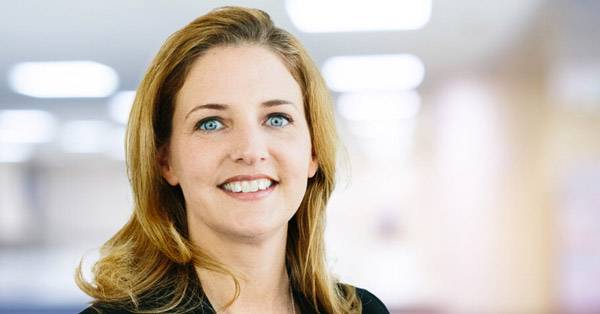 3 ways to improve staff retention & recruitment with EHR training